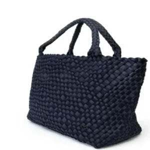 What Are the Latest Designs in Woven Tote Bags?